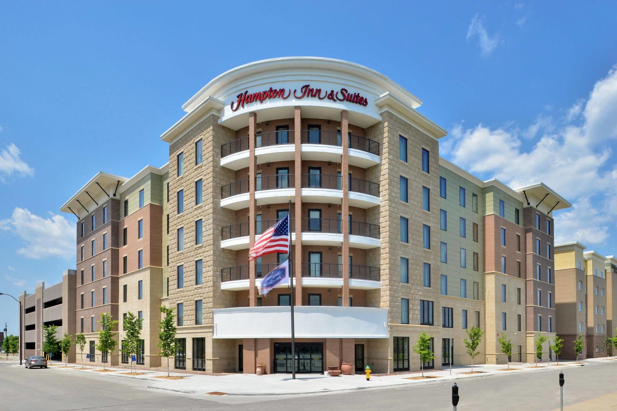 Hampton Inn & Suites Des Moines Downtown Kültér fotó